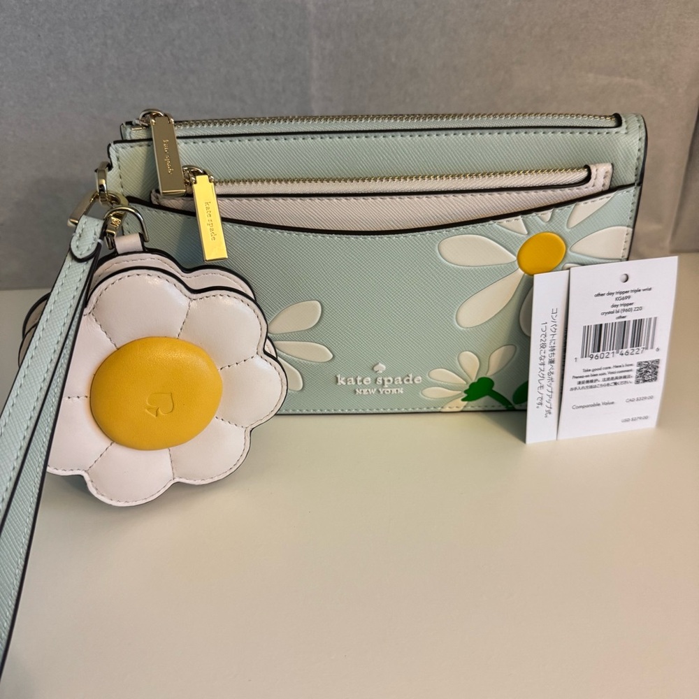 New..kate spade Day Tripper Daisy Floral Triple Wristlet 3-Piece Set - Picture 5 of 13